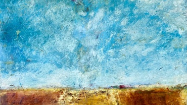 Enkaustik-Gemälde von Manfred Leirer aus dem Jahr 2023, abstrakte Interpretation einer typischen Ackerlandschaft des Burgenlands mit betontem Himmel